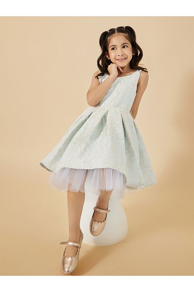 Styli Floral Jacquard Sleeveless Pleated Dress