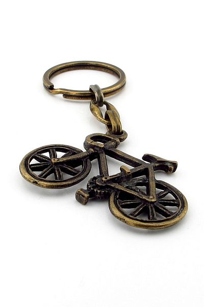 Solfera Bicycle Shaped Vintage Retro Ancient Yellow Bronze Tumbled Metal Keychain Kc242