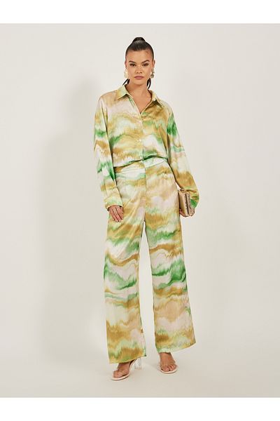 Styli Mid Rise Abstract Printed Wide Leg Pants