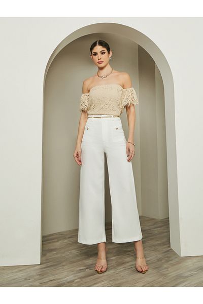Styli Mid Rise Wide Leg Pants with Chain Belt Detail