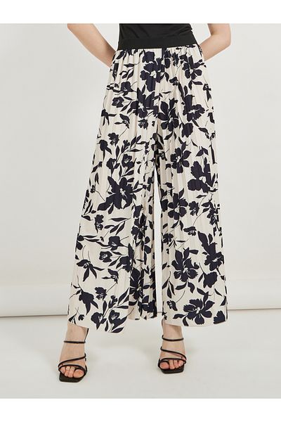 Styli All-Over Floral Print Ankle Length Wide Leg Pants