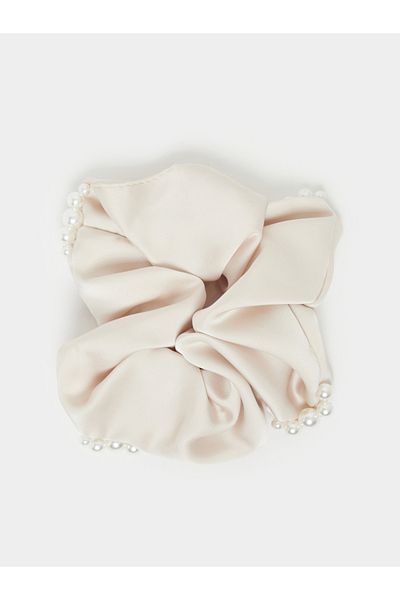 Styli Faux Pearl Embellished Scrunchie
