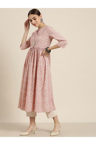 Sassafras By Styli كورتا بطبعة بوهيمية وتفاصيل مجمعة ورباط حول الرقبة