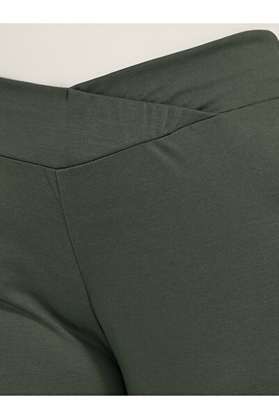 Styli Plus Size Criss-Cross Waistband High Rise Flared Pants