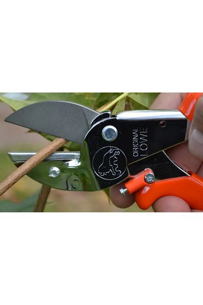 löwe Pruning Shears 2107 Inward Curved Handle Classic Scissors - Made in Germany