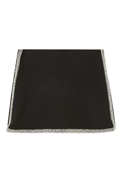 Alice + Olivia Elevate Your Style with a Stylish Mini Skirt