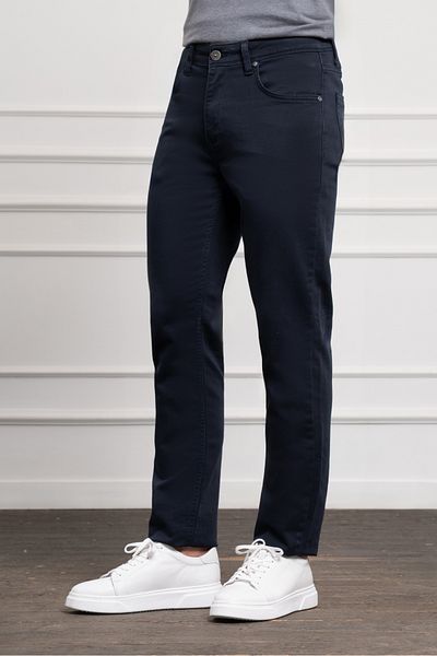 Morven Men's Navy Blue Seasonal Cotton 5-Pocket Dynamic Fit Jean Trousers