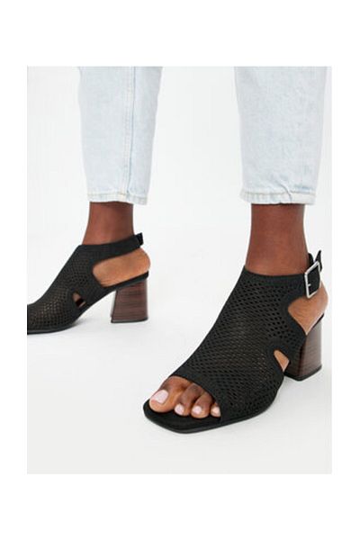 CLARKS Fekete nubuk női szandál