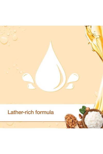 Johnson & Johnson Johnson's &, Oil-In-Body Wash, Vita-Rich, Rejuvenating, Enriched with naturally derived almond oil &