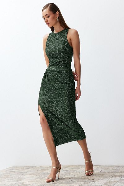 Trendyol Collection Langes Abendkleid mit gestrickten Pailletten – Khaki-Bodycon und gestricktes Glitzer-Paillettenmuster