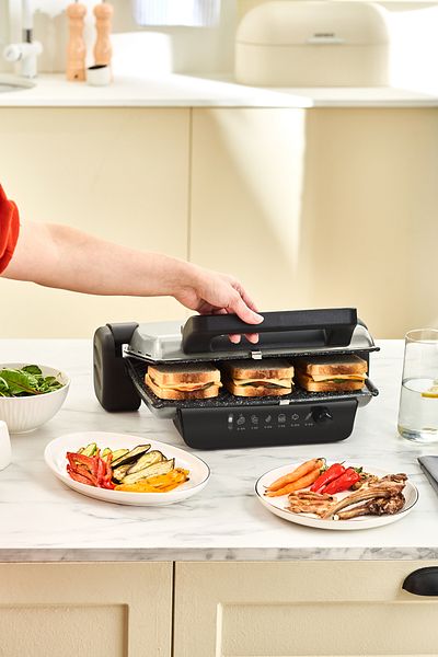 Karaca Crust Grill Toast Grill And Toaster 6 Slices Matte Cream