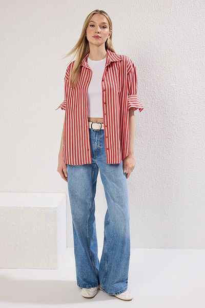 Trendyol Collection Oversize Wide Fit Shirt with Multicolor Stripes Twoss25Go00111