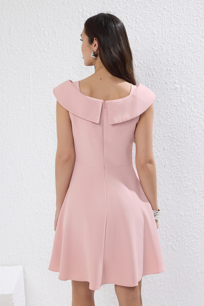 Trendyol Collection Μίνι υφαντό ροζ ίσιο στρίφωμα στη μέση TWOSS25EL00130