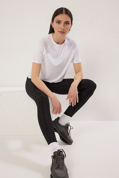 Trendyol Collection Αθλητικό μπλουζάκι με στάμπα White Diver / Scuba Reflector THMSS25TS00007