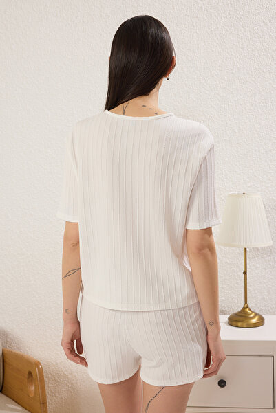 Trendyol Collection White Binding Detailed Shorts Textured Quality Knitted Pajamas Set Thmss25Pt00151