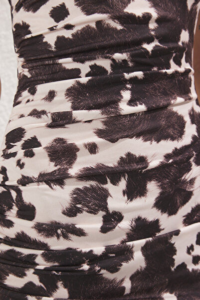 Trendyol Collection Σκούρο καφέ Cow printed Maxi Zero Sleeve Draped Bodycone ελαστικό πλεκτό φόρεμα TWOSS24EL00101