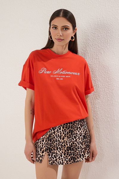 Trendyol Collection 100% Cotton Red Slogan Embroidered T-Shirt Wide Fit Overize Cancel