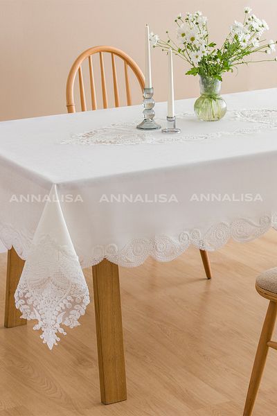 Annalisa Față de masă din dantelă franceză din in crin