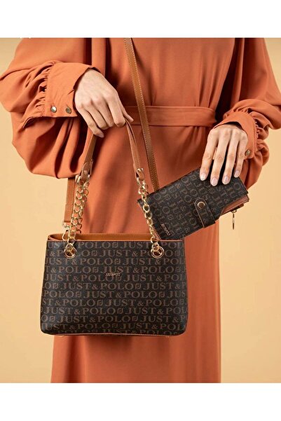 Just Polo حقيبة كتف نسائية بنية من جست بولو مع سلسلة قابلة للتعديل بحزام طويل...