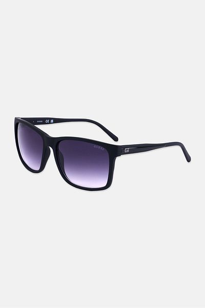 Guess Men GF5082 Square Sunglasses, Black