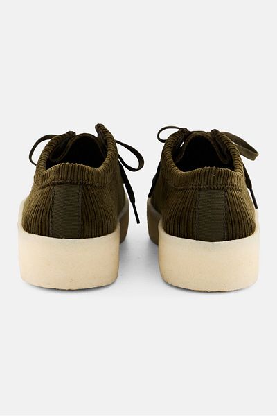 CLARKS Men Standard Wallabee Cup Lace Up Casual Shoes, Dark Olive