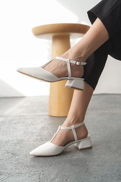 GOFFSHOES Pantofi de damă cu toc alb-brevet neclar