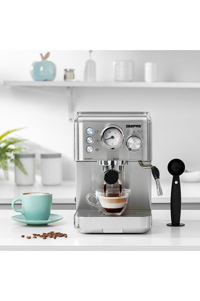Geepas Espresso and Cappuccino Coffee Machine- GCM1523SS| Die-Cast Aluminum Boiler