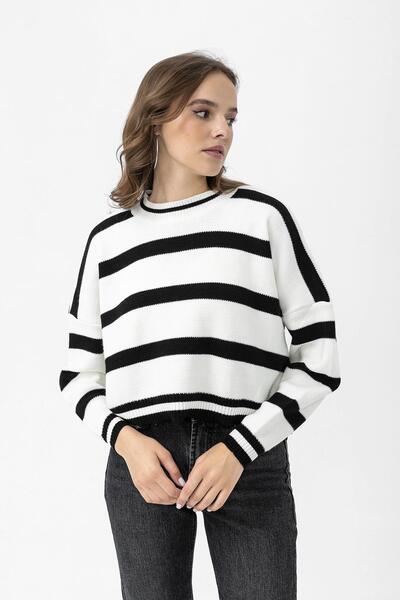 ŞİMAL Жіночий трикотажний светр з велосипедним коміром, з лінійним візерунком, вільного крою, короткий 255044 -