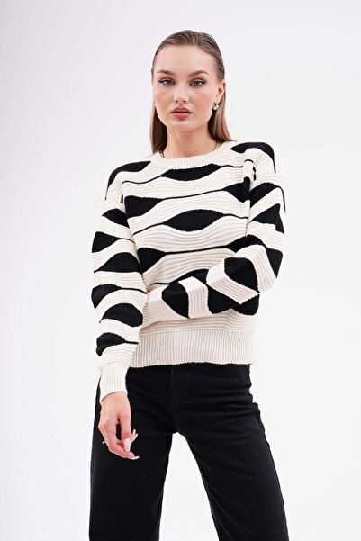ŞİMAL Γυναικείο πλεκτό πουλόβερ με φαρδιά πλεκτά σχέδια - 245146