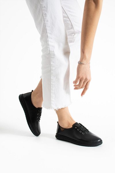Getcho Lange Women's Genuine Leather Black Casual Shoes