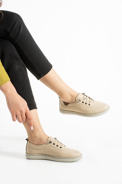 Getcho Pantofi casual Lange din piele naturală bej