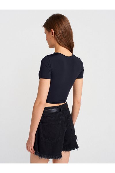 Dilvin 31175 Crew Neck Crop Top-Black