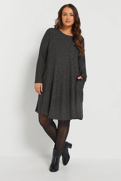 Stil Diva Plus Size Long Sleeve Crew Neck Skirt Flared Pocket Dress 270083