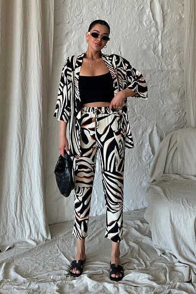 Know Női színes zebra mintás kimonó alsó és felső szett nadrággal