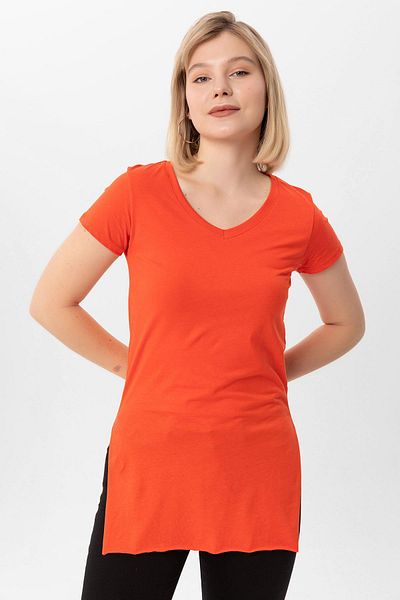 ŞİMAL Γυναικείο T-Shirt με λαιμόκοψη V στο πλάι 240095