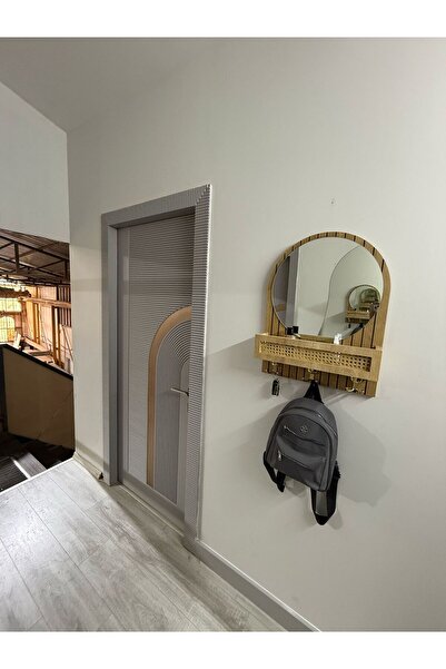 C&A PINE DESIGN dresuar