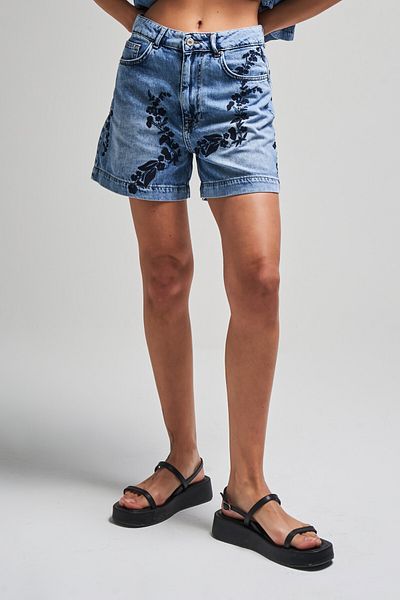 its basic Blugi de damă Culoare 4S5-27 Blue Flower Broderie Mom Fit 100% Koton Denim Shorts