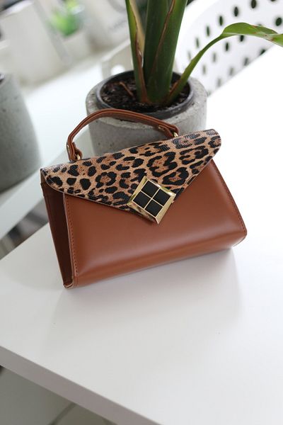 Moom Bag Geantă de mână și de umăr pentru femei, cu acoperire leopard, cu detalii aurii