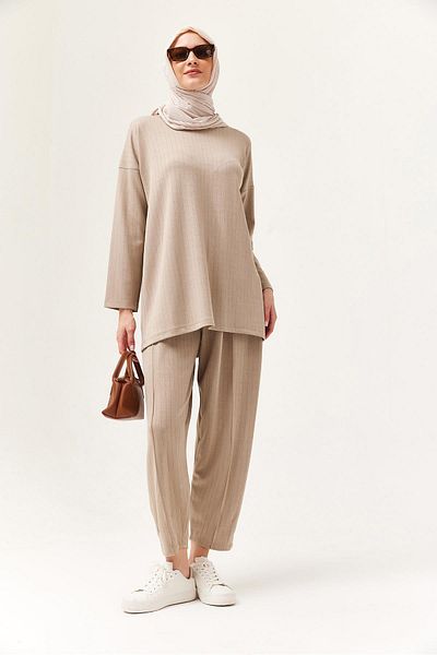 CALİENTE Relaxed Cut Crew Neck Double Suit Beige