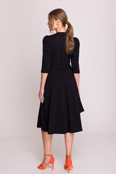 Stylove Šaty s hlubokým výstřihem do V