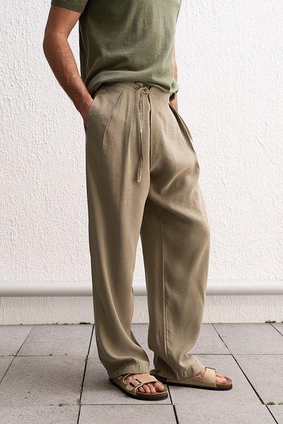 GIESTO Khaki Pants with Draped Belt Detail