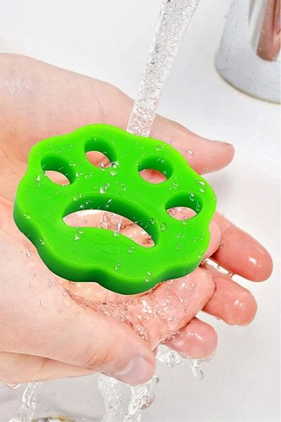 BE ACTİVE Be Active 4 Pieces Pets and Washing Machine Washable Colorful Hair Cleaning Apparatus