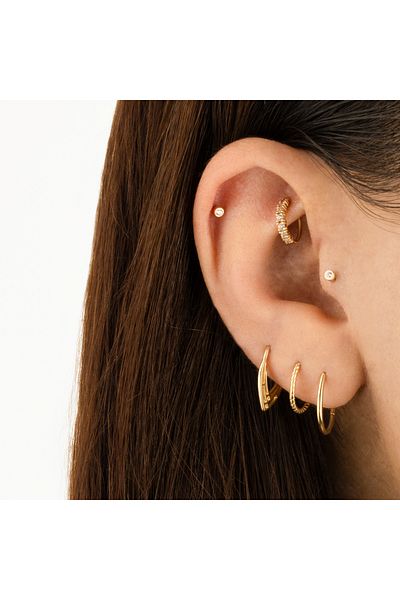 Dianora Piercing 14 Carat Gold Small Solitaire Minimal Back Screw Piercing