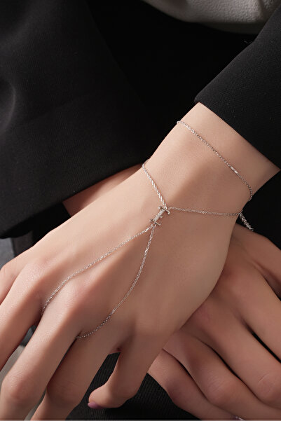 SUNSHINE 925 Ayar Rodyum Kaplamalı Beyaz Taşlı "E" Harfi Gümüş Şahmeran