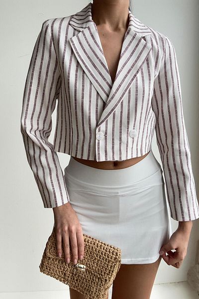 Mixray Tricou Crop cu dungi de in pentru femei, culoare burgundă