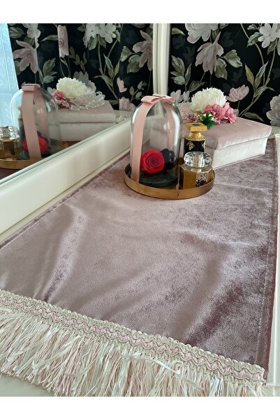 Hyatt Concept İpek Kadife Püsküllü Minik Runner/Konsol Örtüsü