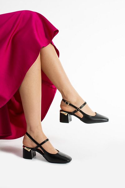 Getcho Hedera Women's Open Back Black Low Heeled Shoes