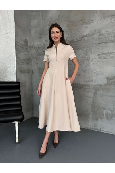 Elif Özbey Butik Μπεζ φόρεμα με φερμουάρ με λεπτομέρειες