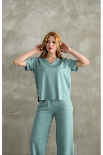 sportiness Modal Fabric V-Neck Short Track Suit