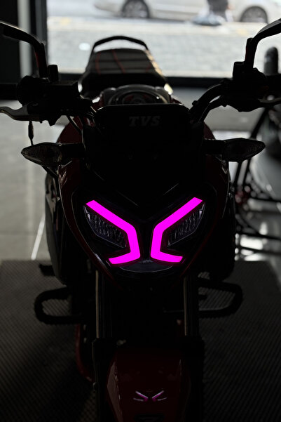 Banxtre ملصق لاصق لفيلم المصباح الوردي لـ TVS Raider Daytime LED